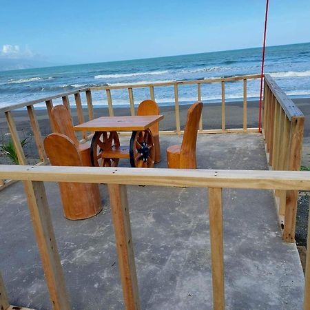 Costa Alora Beach Resort Dingalan Exterior foto