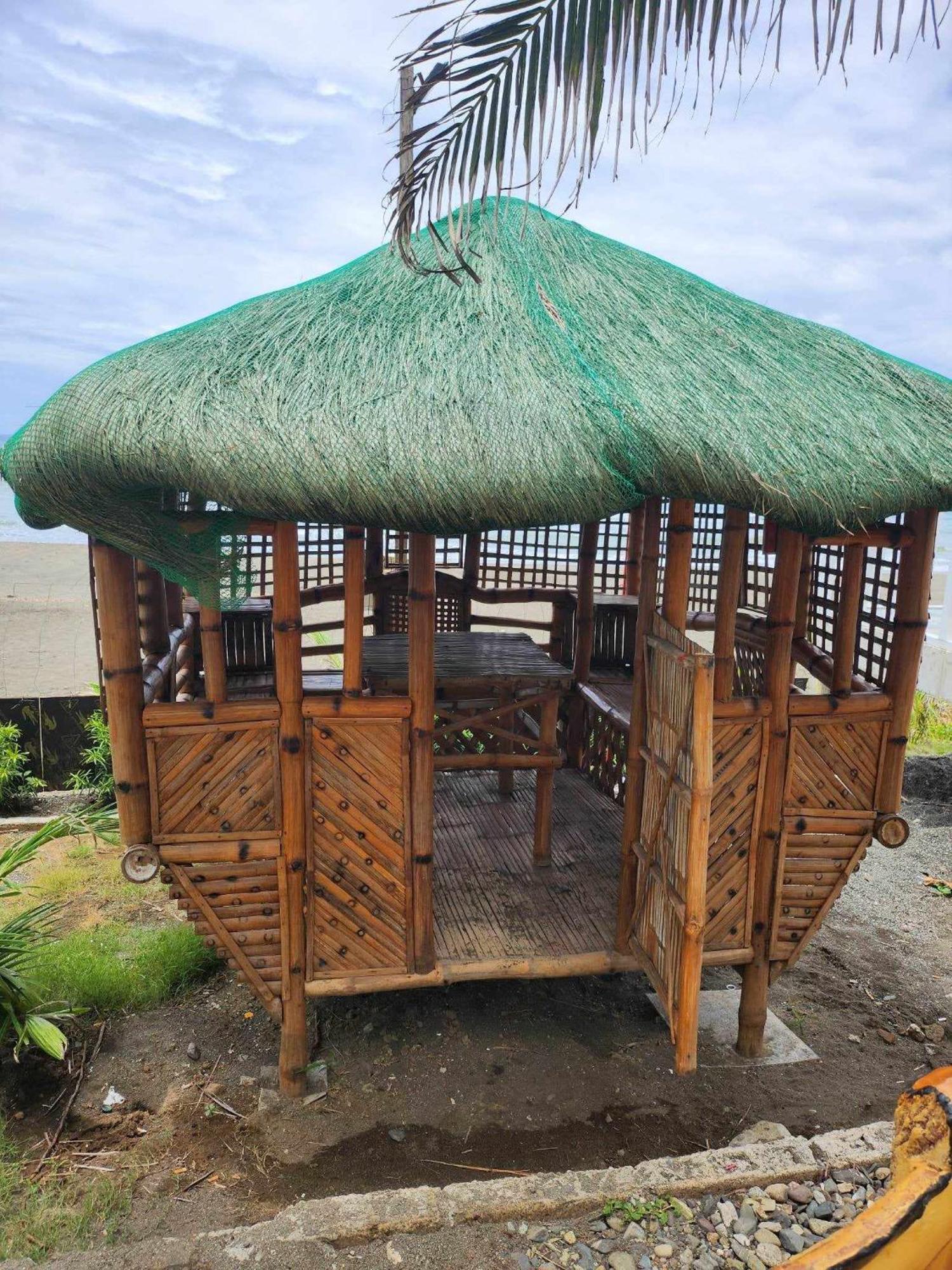 Costa Alora Beach Resort Dingalan Exterior foto